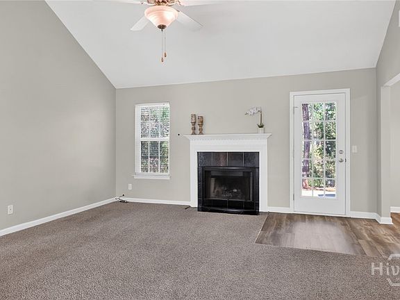 2nd image of 112 W Tahoe Drive