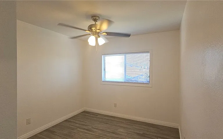 128 Wiseman Way #C — Photo 11