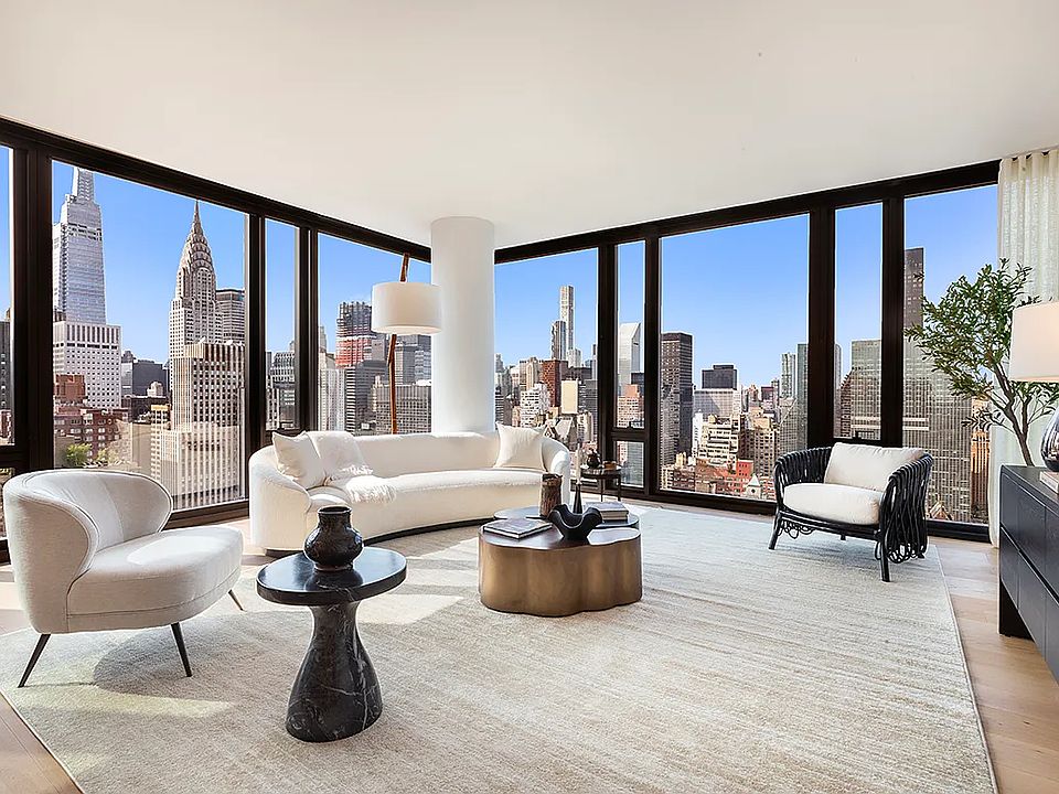 1st image of 695 1st Ave #42H