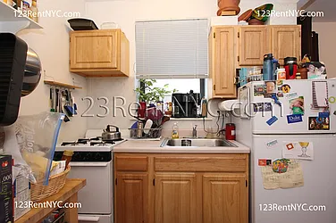 Rented by Chartwell Manhattan Realty