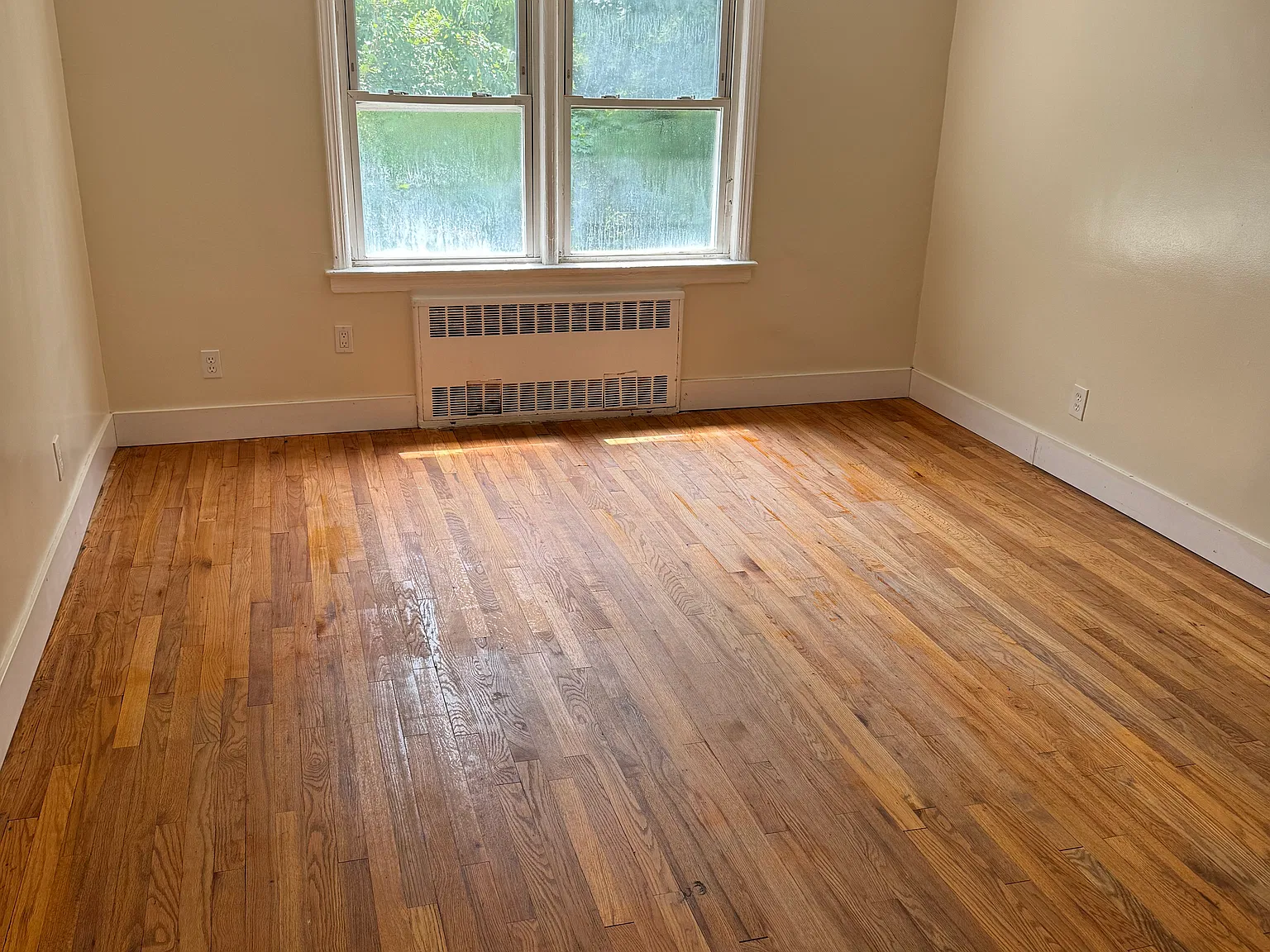 32 Starr Ave — Photo 4