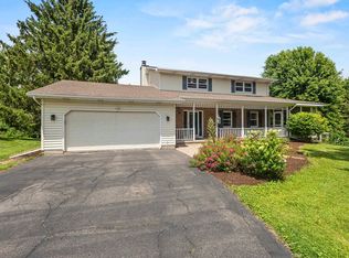 7824 Caribou Ct, Verona, WI 53593