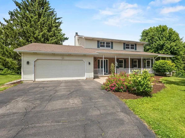 7824 Caribou Ct, Verona, WI 53593