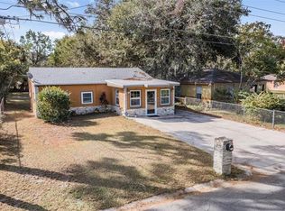212 Bassedena Cir S, Lakeland, FL 33805