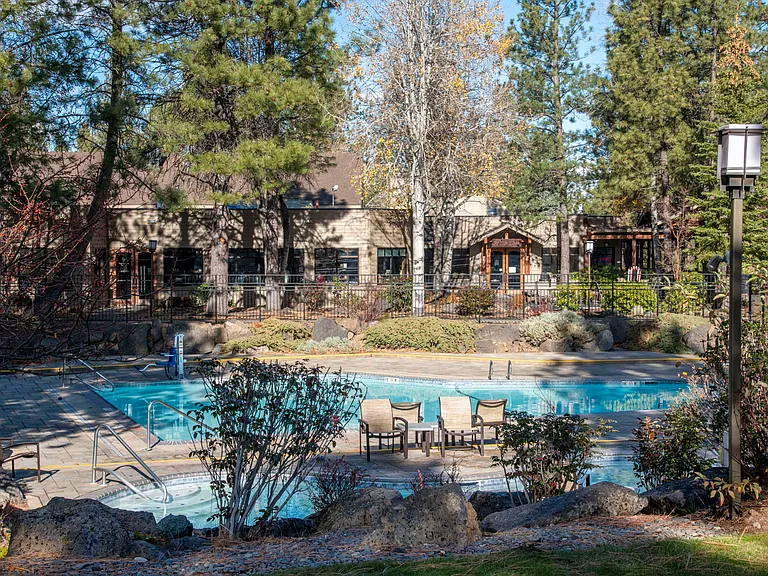 SW Century Dr — Photo 11
