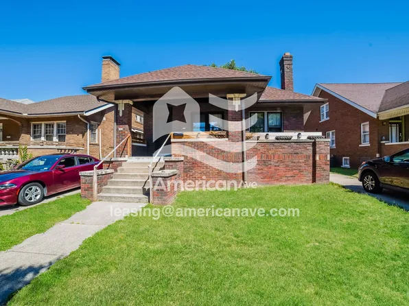 705 W Eleanor Pl, Peoria, IL 61604