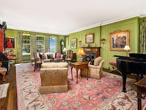 3rd image of 1500 N Lake Shore Dr #3A