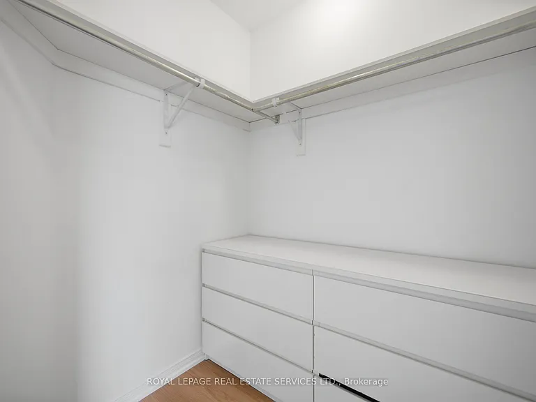 5255 Palmetto Pl #176 — Photo 24