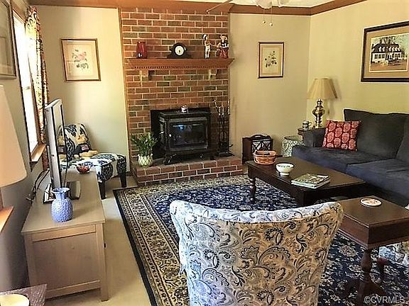 2nd image of 6266 Fieldshire Ct