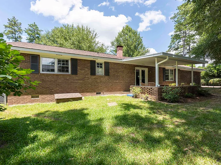 1726 Greenwood Cir — Photo 73