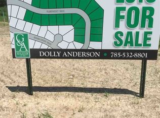 4828 Plumthicket Dr, Manhattan, KS 66503