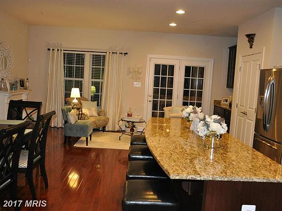 5th image of 7226 Dorchester Woods Ln