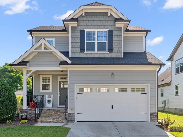 520 Germaine St, Apex, NC 27502