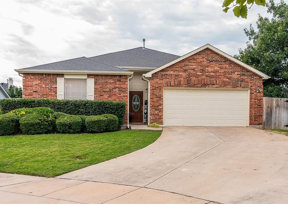 1st image of 8479 Fern Lake Ct