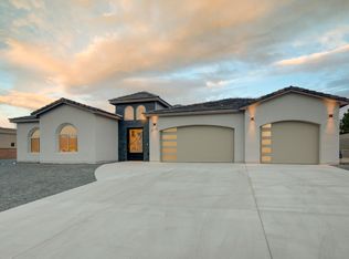 2710 Chessman Dr NE, Rio Rancho, NM 87124