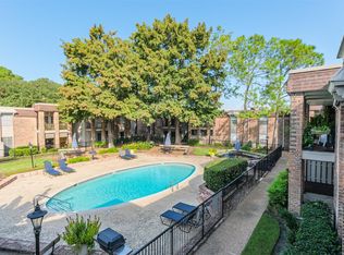 7575 Katy Fwy #143, Houston, TX 77024