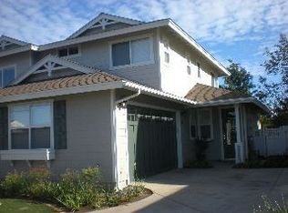 54 Kuinehe Pl, Makawao, HI 96768
