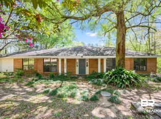 18930 Highland Dr, Fairhope, AL 36532