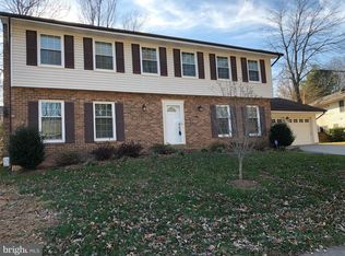 10707 Burr Oak Way, Burke, VA 22015