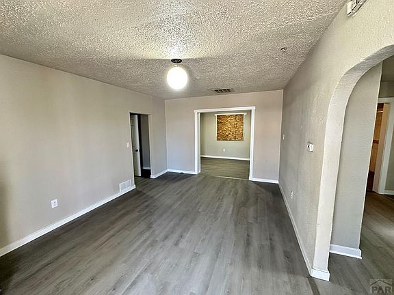 2nd image of 516 N Hudson Ave