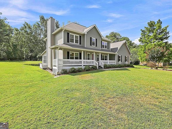 2nd image of 185 Clearbrook Way