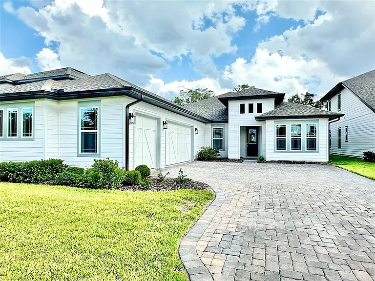 17552 Lake Star Rd — Photo 1