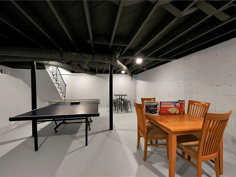 3390 Creek Valley Dr SE — Photo 22