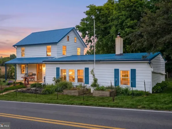 1111 Richmond Rd, Red Lion, PA 17356