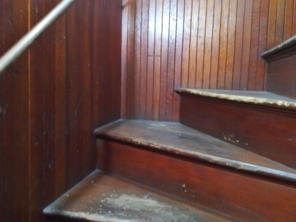 Winding stairs to second story