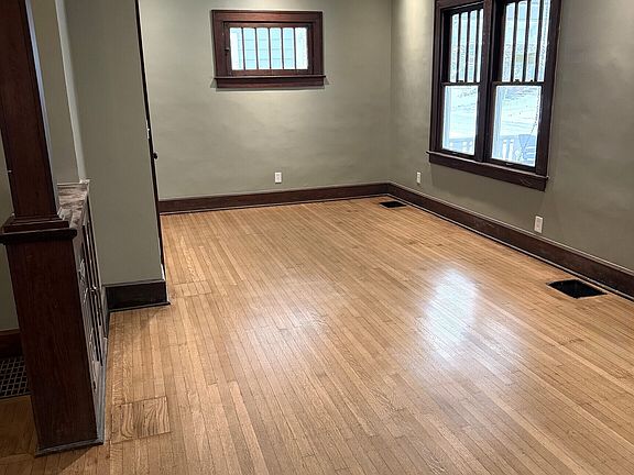 5th image of 618 N Bosart Ave