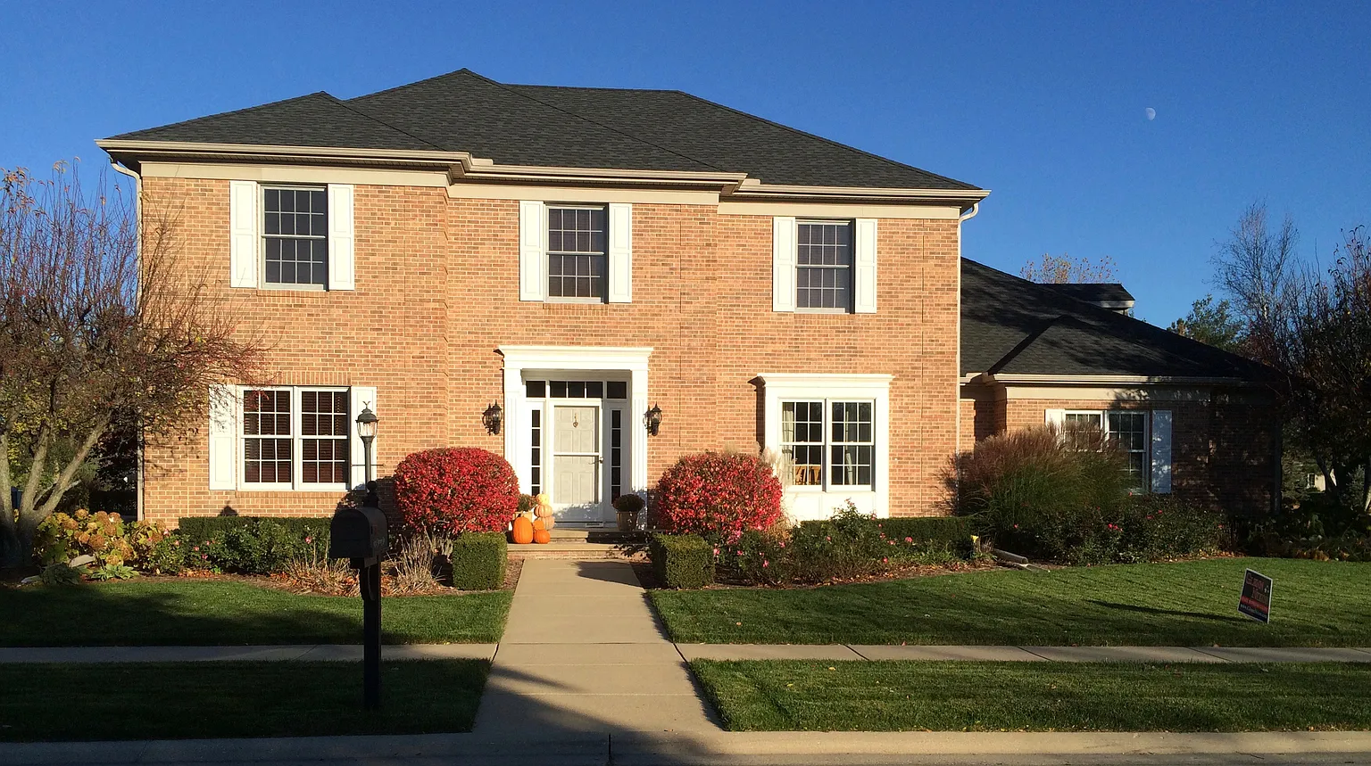 674 Jeremy Dr photo 1