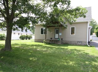 310 N Belmont St, Mount Pulaski, IL 62548