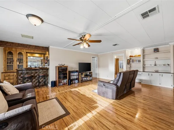 1048 Vista Grande Dr, Hemet, CA 92543