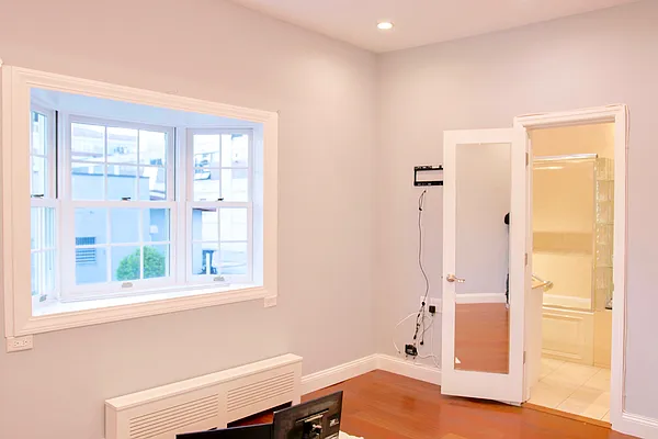 Rented by Ferson Associates LLC | media 4