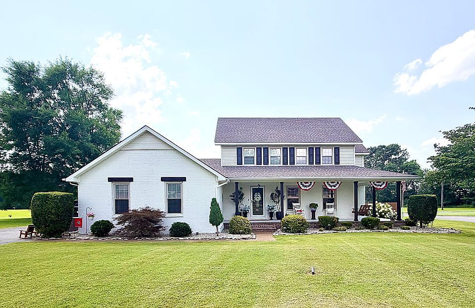 1st image of 364 Anderson Dr