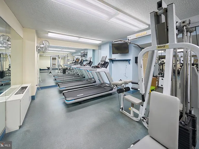 3705 S George Mason Dr #1718S — Photo 23