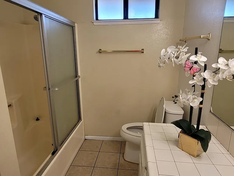 16216 Kamana Rd #1 — Photo 34