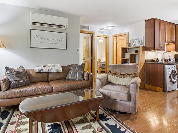 4th image of 218 Elk Hill Road #1