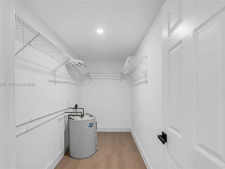 1320 N Andrews Ave — Photo 17