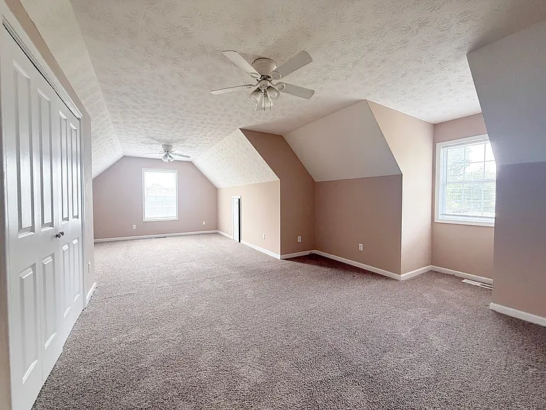 1301 Fisk Rd — Photo 30