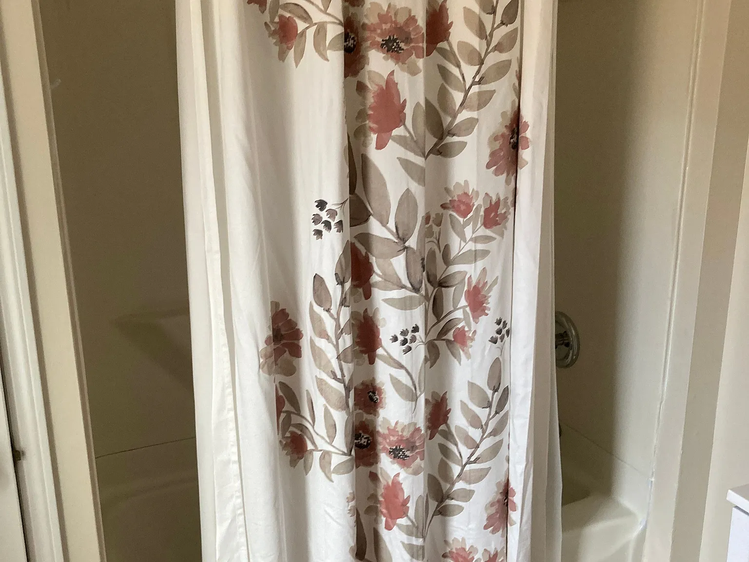 2 bed, 1.0 bath, 1200 sqft, $1,550 — Photo 4