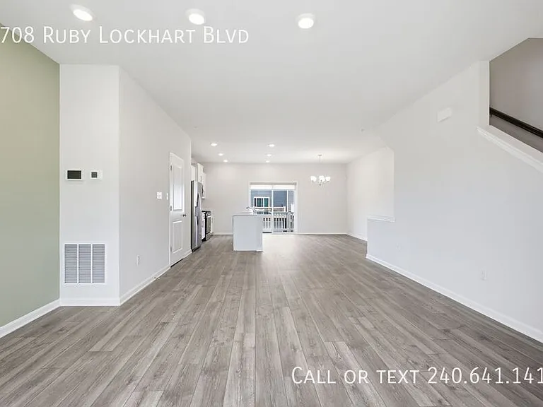 9708 Ruby Lockhart Blvd — Photo 3