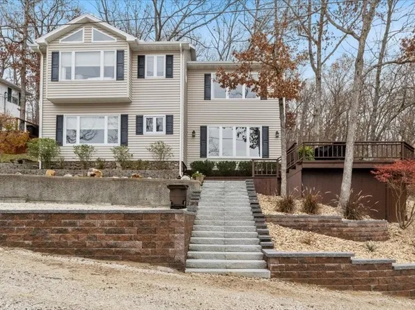 30562 Echo Valley Ln, Rocky Mount, MO 65072