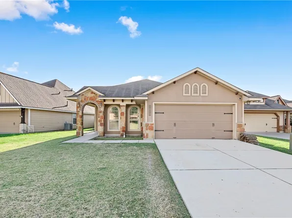 1010 Venice Dr, Bryan, TX 77808