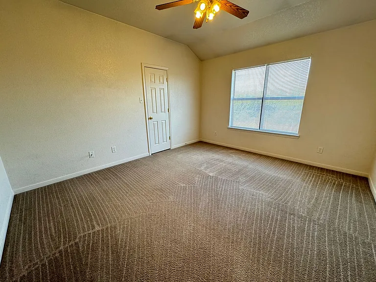 3206 Dannen Court — Photo 8