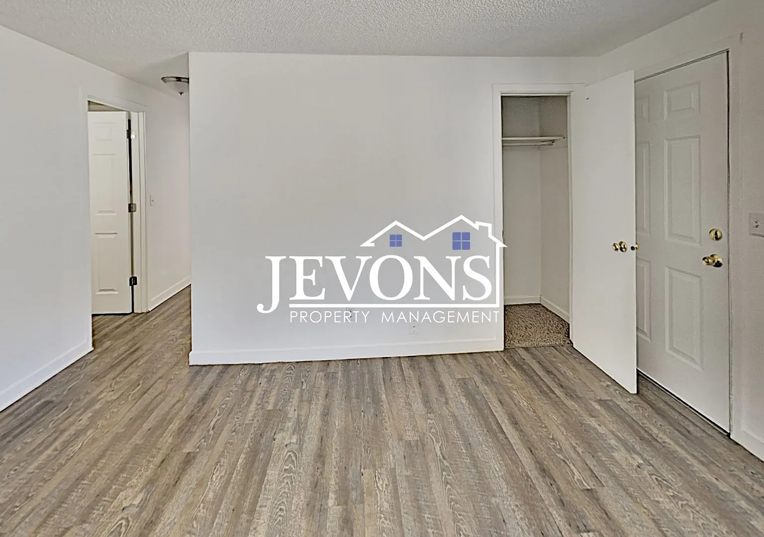 1208 Willow St Yakima, WA 98902-1961 — Photo 4
