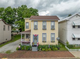 214 Irving Ave, Latrobe, PA 15650