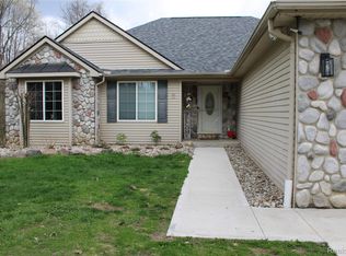 3255 Burning Tree Ln, Attica, MI 48412