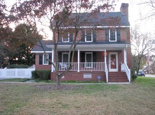 4000 Carybrook Rd, Rocky Mount, NC 27803