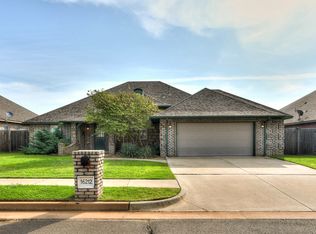 16212 Sonoma Lake Blvd, Edmond, OK 73013